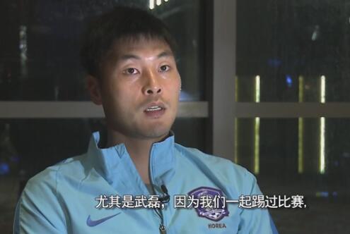 调教性m扒开臀缝抽打视频