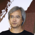 美妇翘起淫臀